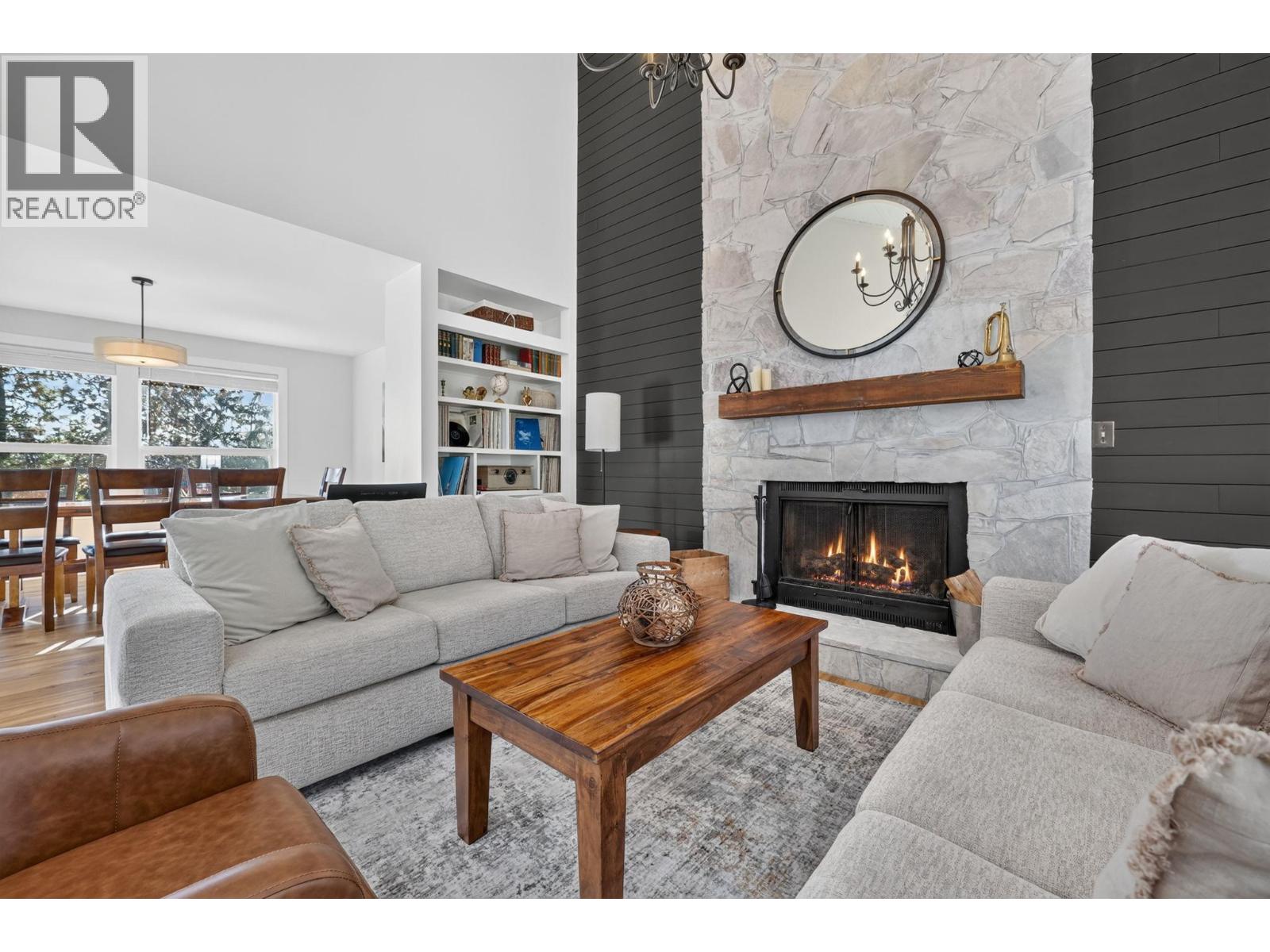  1605 Blackwood Drive, West Kelowna