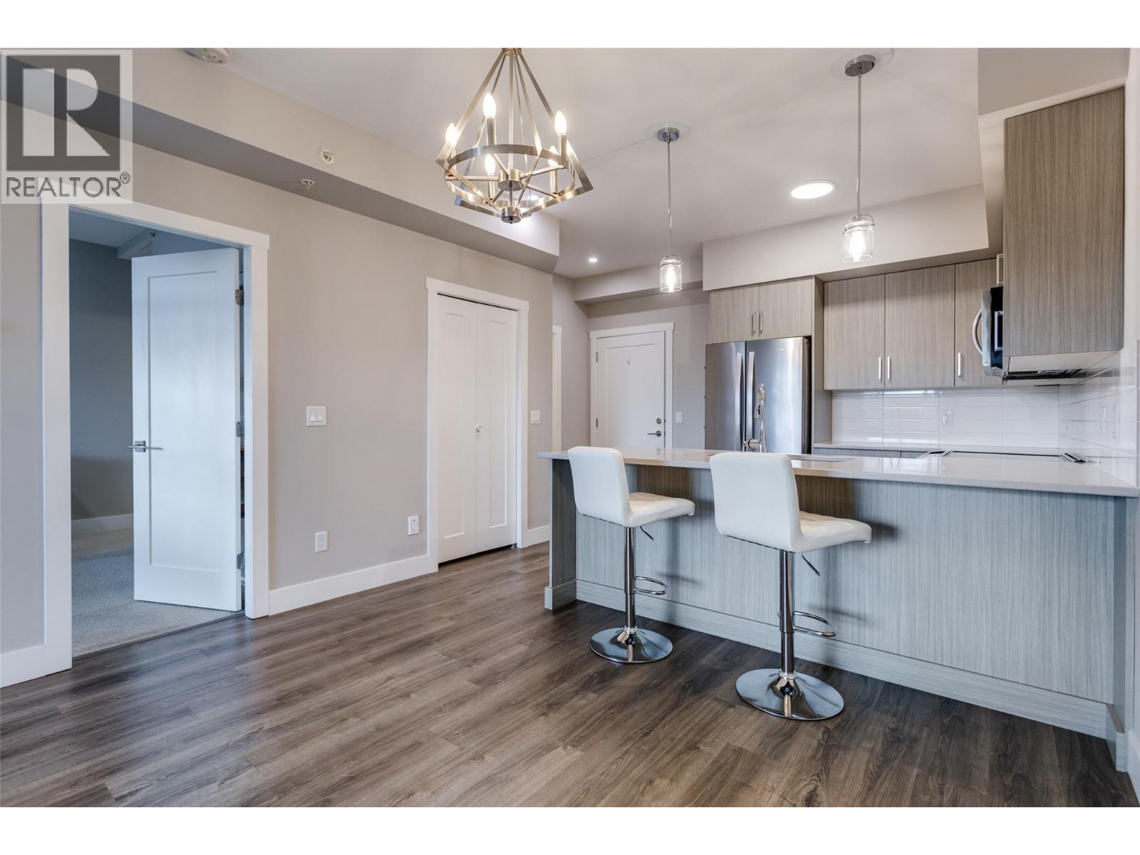 312 3090 Burtch Road, Kelowna
