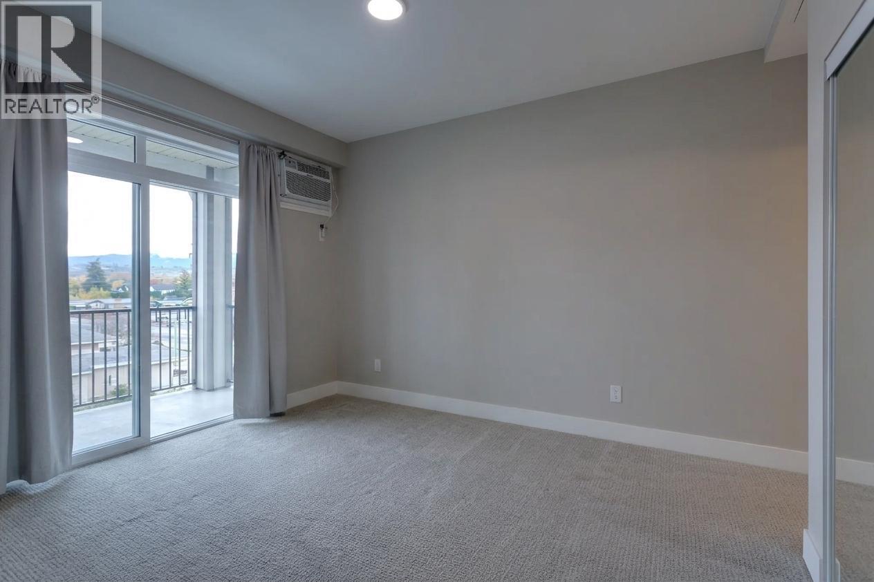 312 3090 Burtch Road, Kelowna