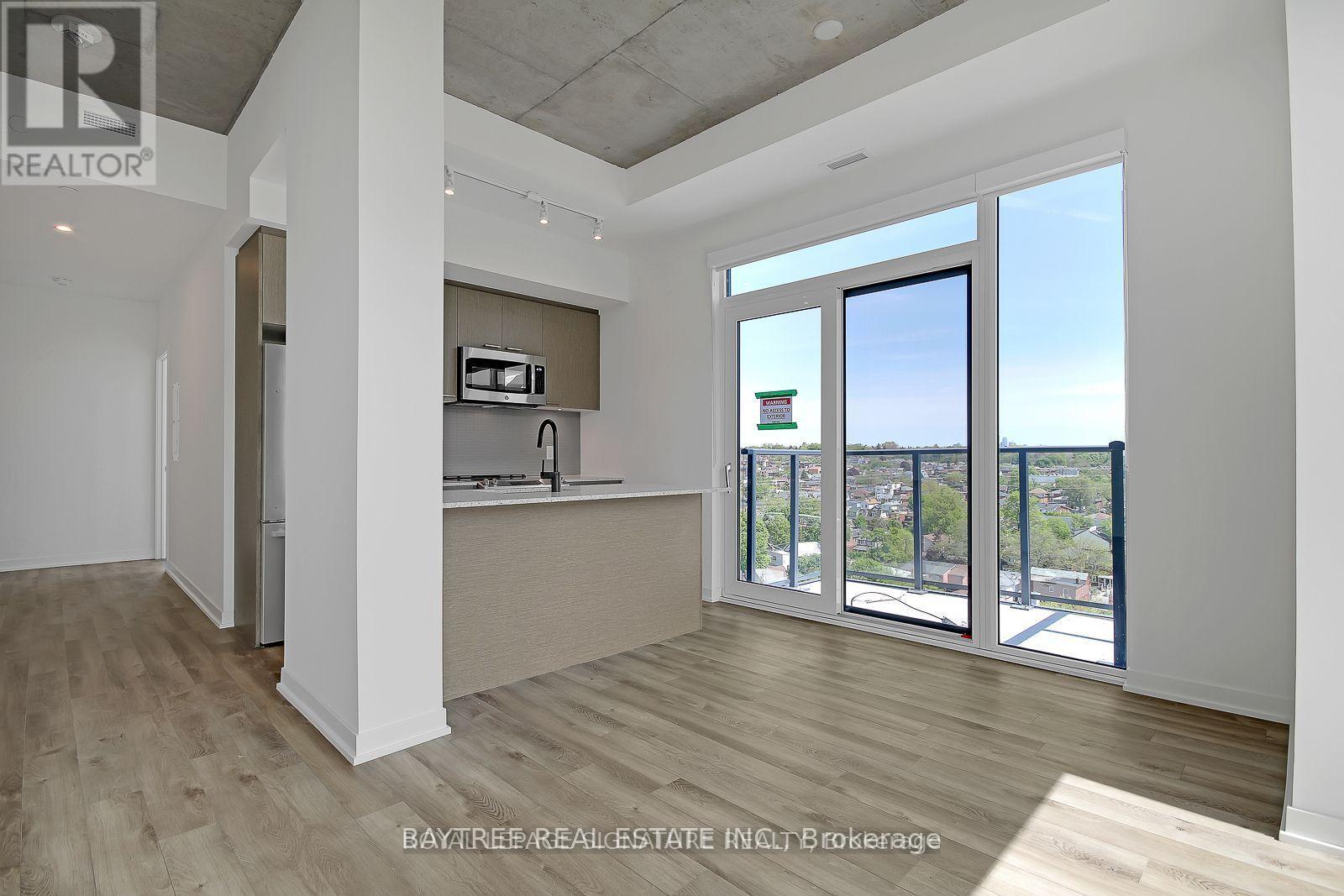 Photo of 1808 St Clair Avenue