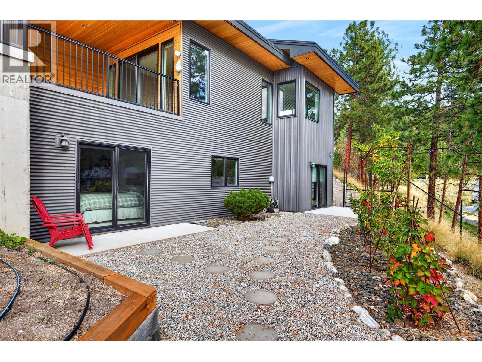 127 Granite Court, Naramata