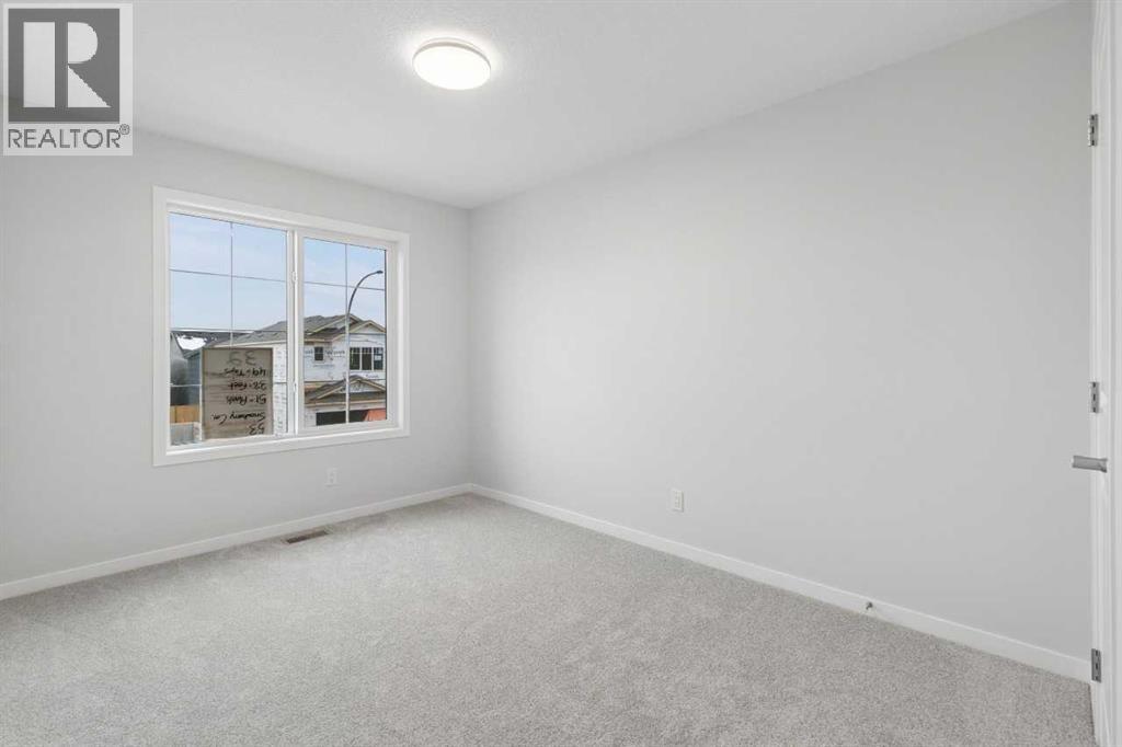 32 Snowberry Common SE, Calgary — photo 12