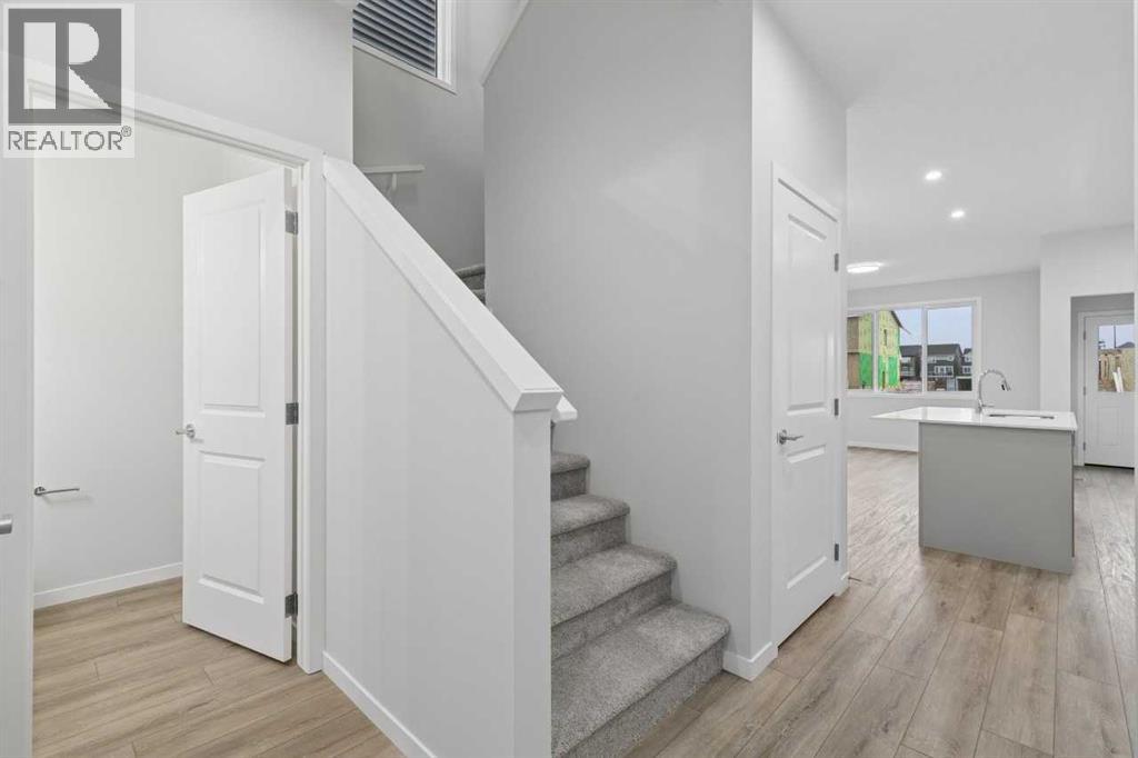 32 Snowberry Common SE, Calgary — photo 22