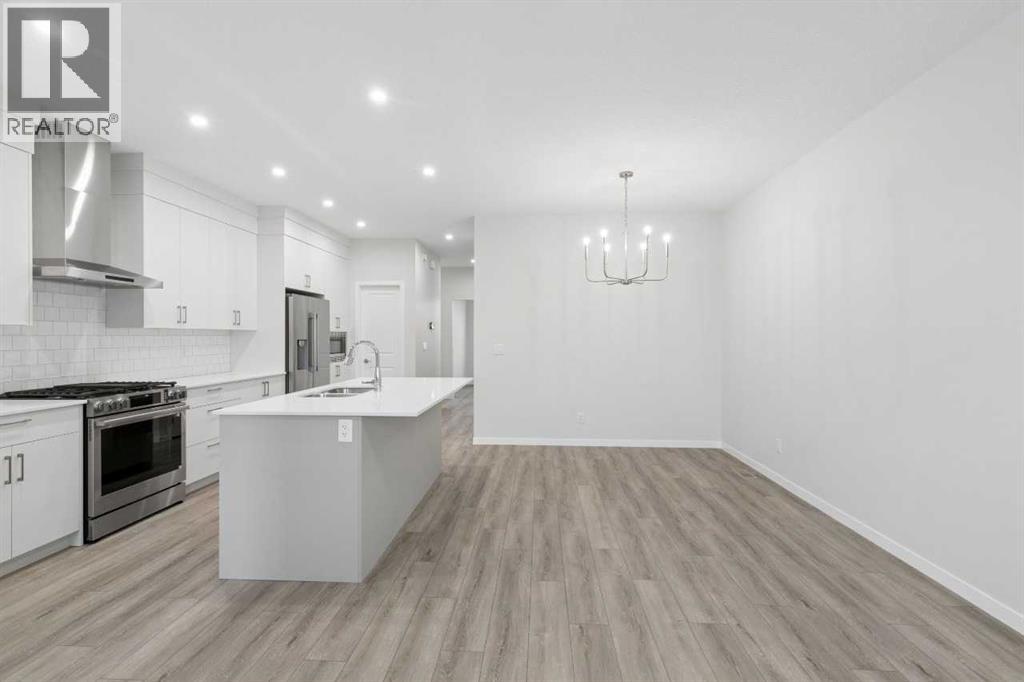 32 Snowberry Common SE, Calgary — photo 24