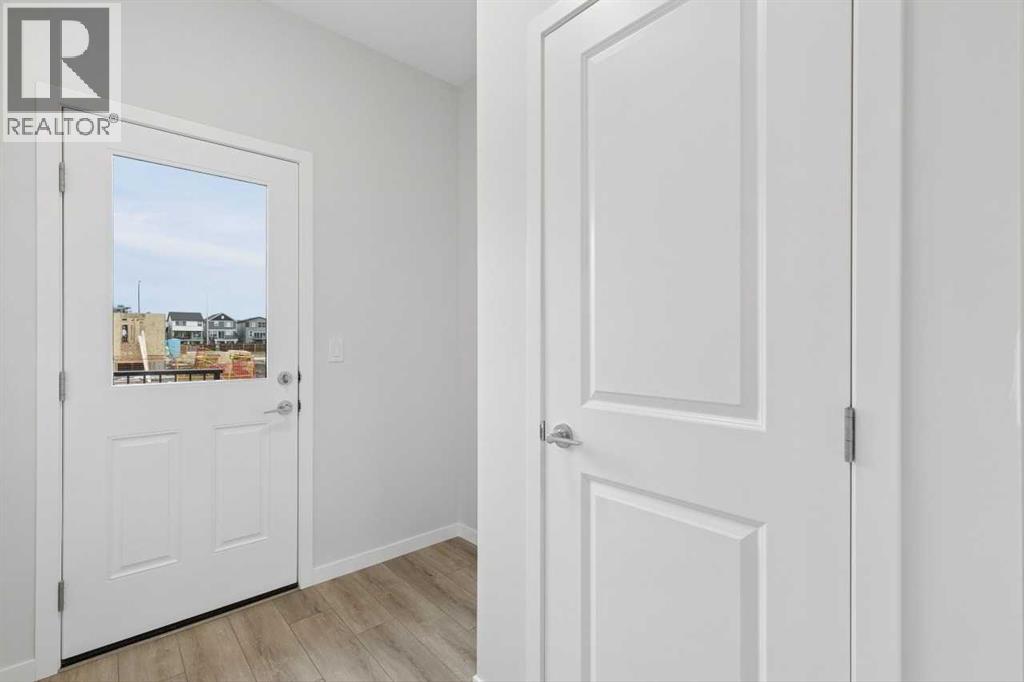 32 Snowberry Common SE, Calgary — photo 25