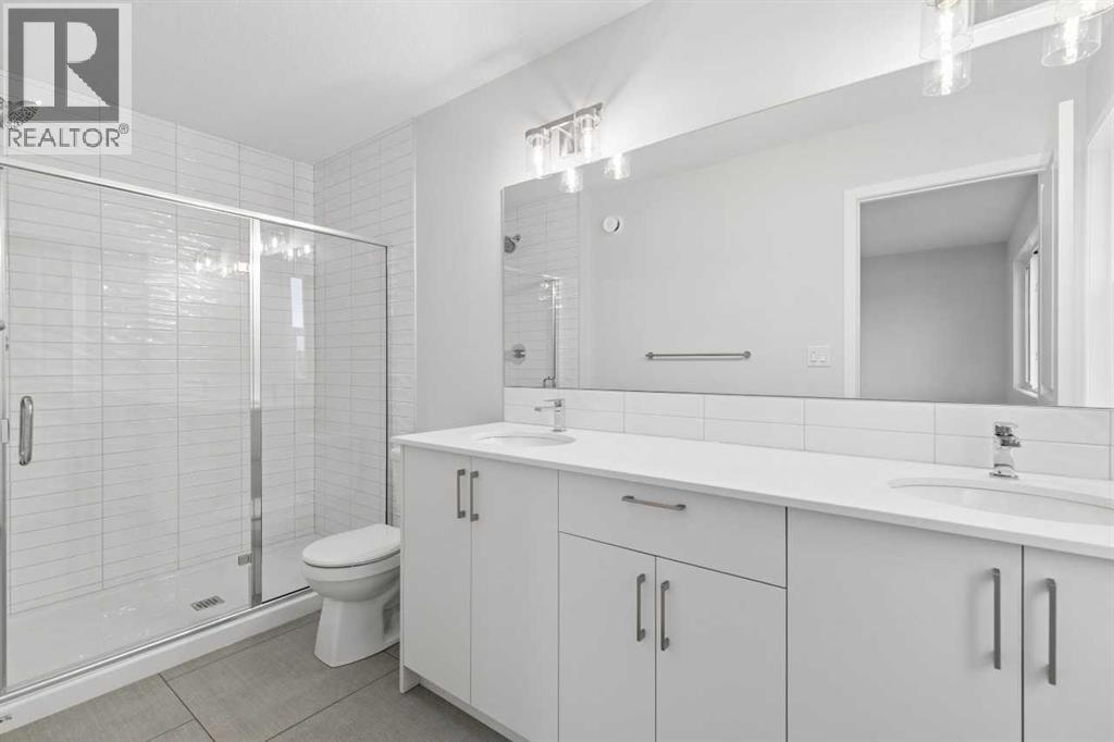 32 Snowberry Common SE, Calgary — photo 5