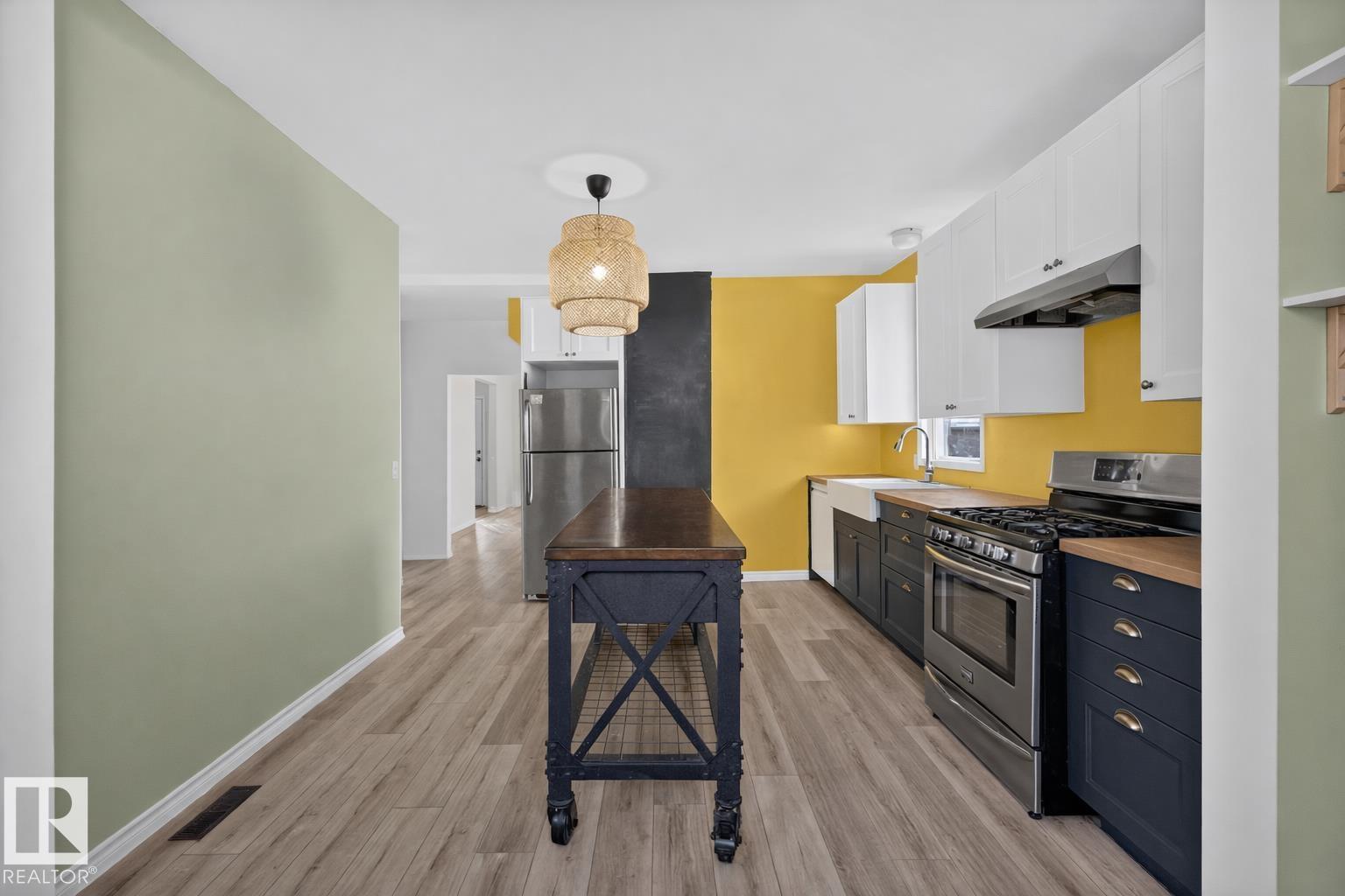 9626 85 AV NW, Edmonton — photo 13