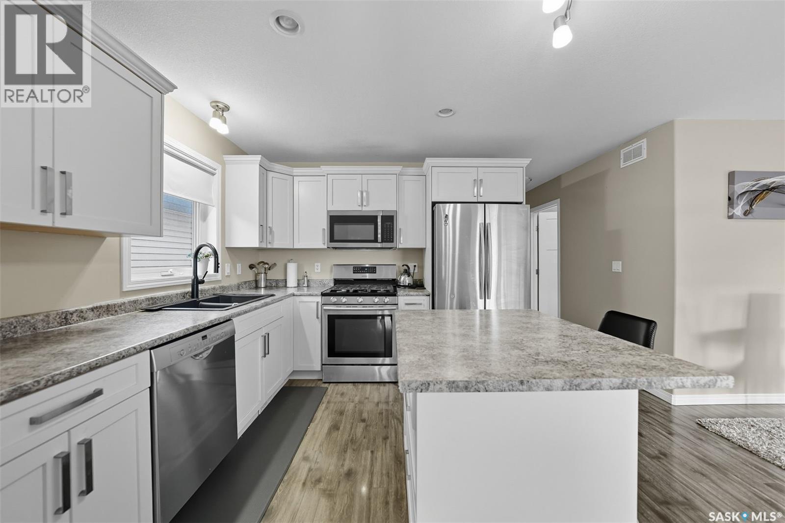 130 Wyant LANE, Saskatoon — photo 6