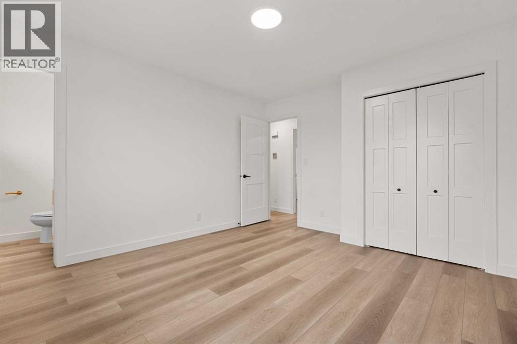 10532 Oakmoor Way SW, Calgary — photo 20