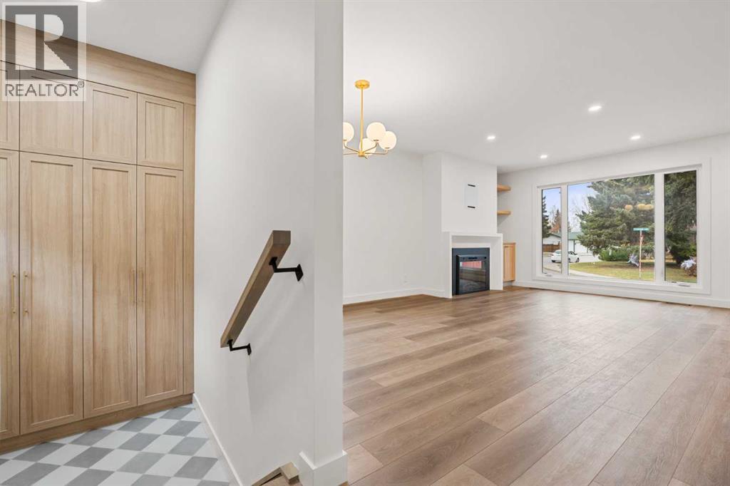 10532 Oakmoor Way SW, Calgary — photo 27