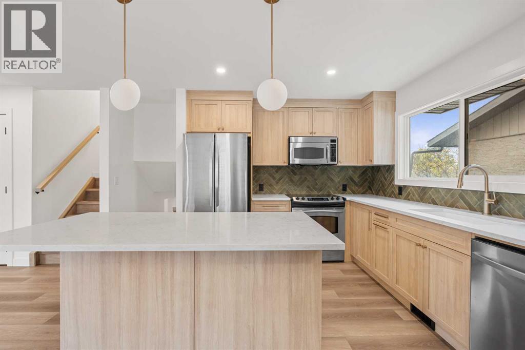 10532 Oakmoor Way SW, Calgary — photo 14