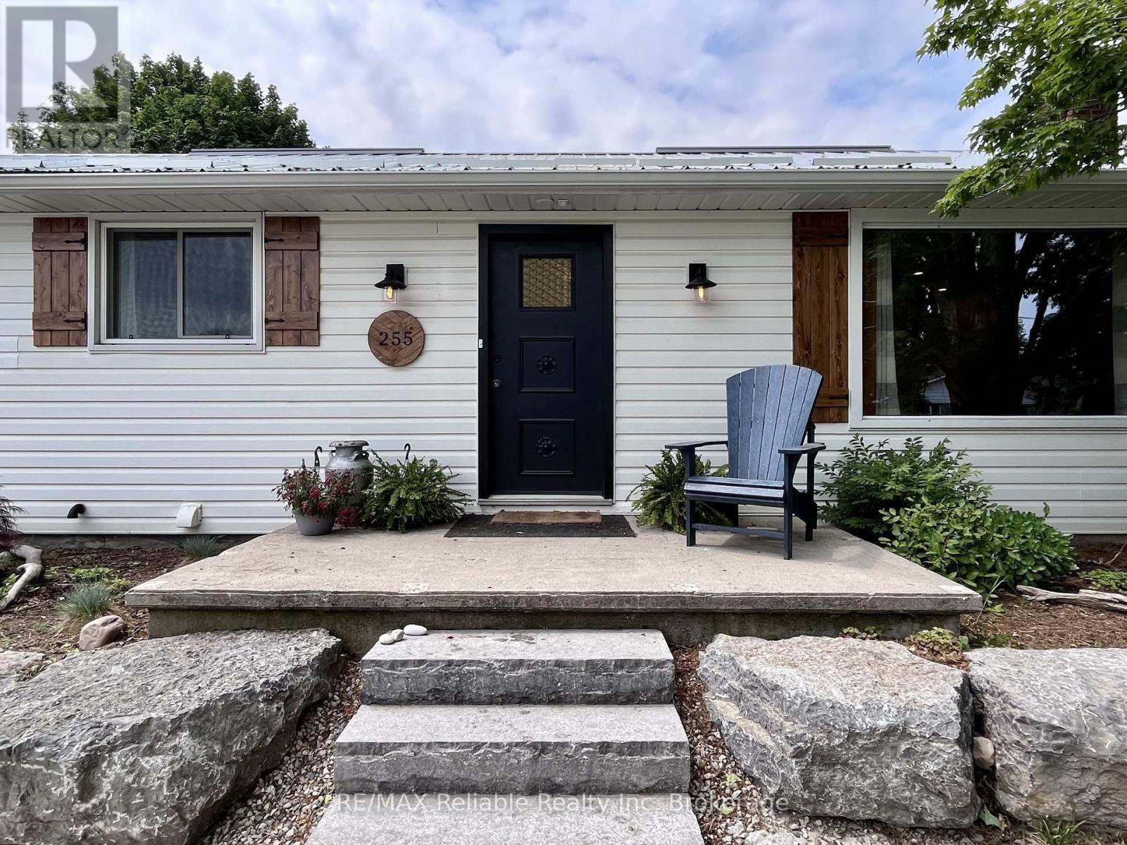 255 HAMILTON STREET, North Huron (Blyth) — photo 8