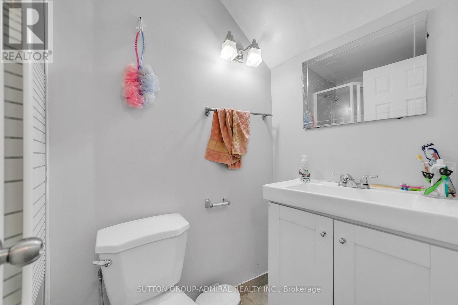 #10 671 HUNTINGWOOD DRIVE - 30