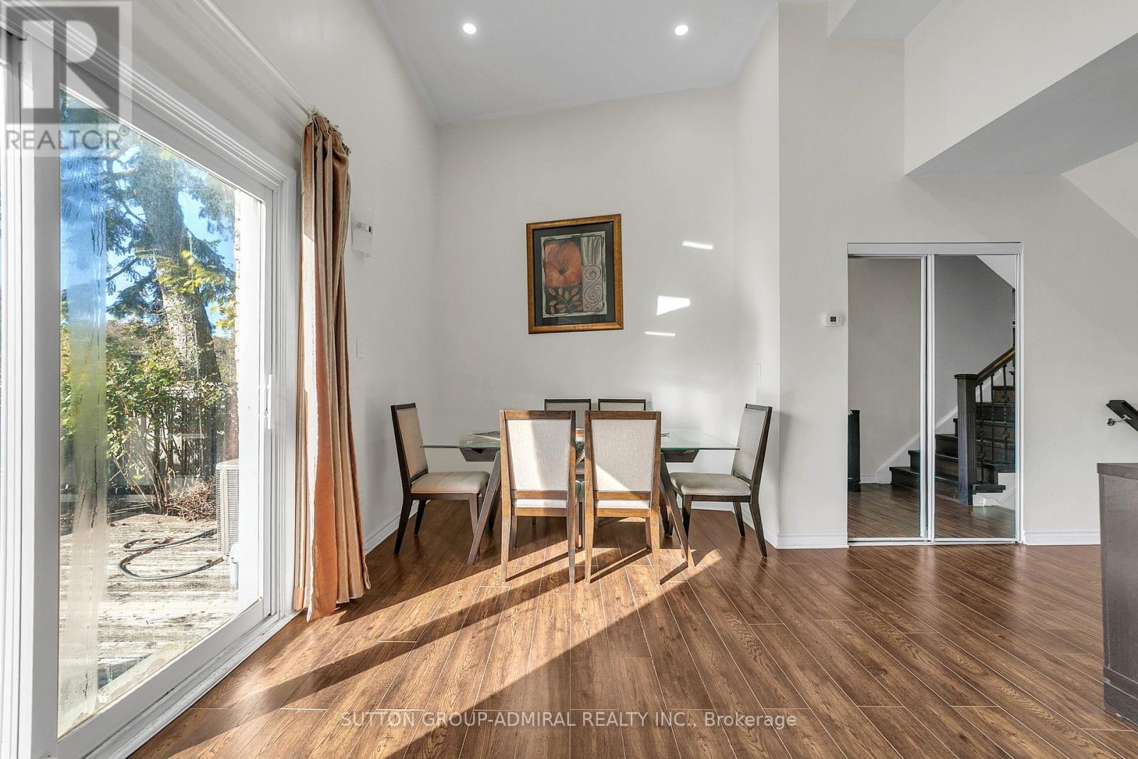 #10 671 HUNTINGWOOD DRIVE - 7