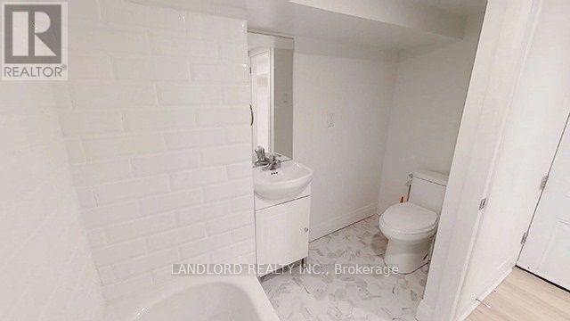 LOWER - 244 BOULTON AVENUE, Toronto (South Riverdale) — photo 11