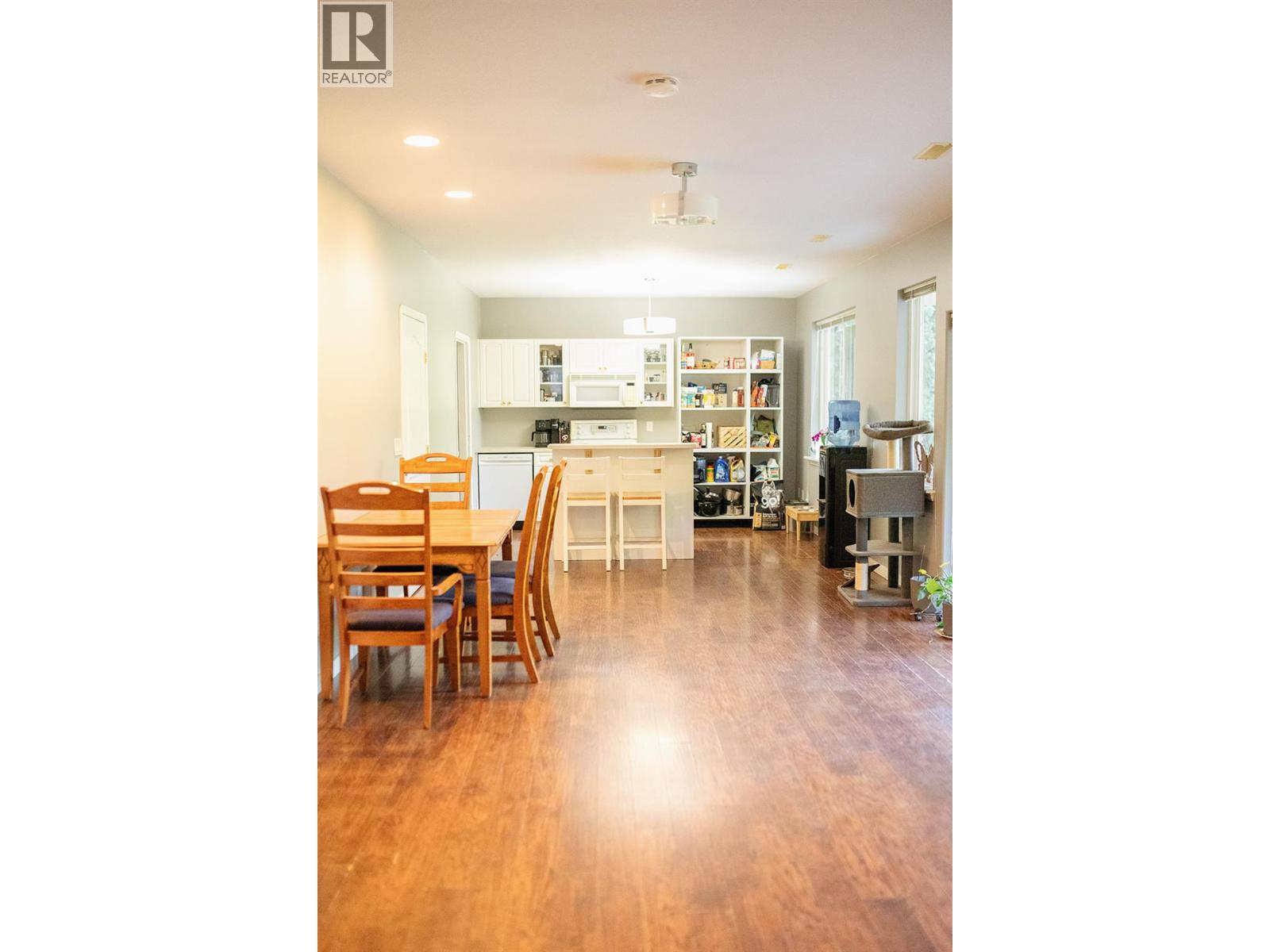  981 Westview Way, West Kelowna