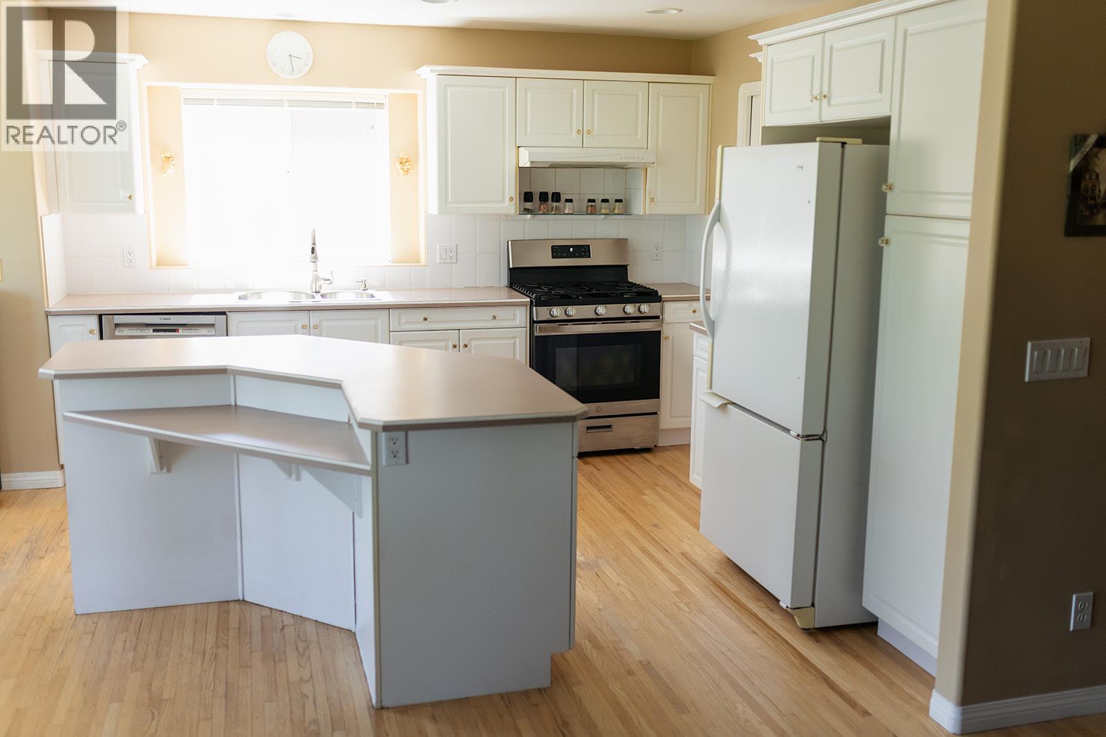  981 Westview Way, West Kelowna