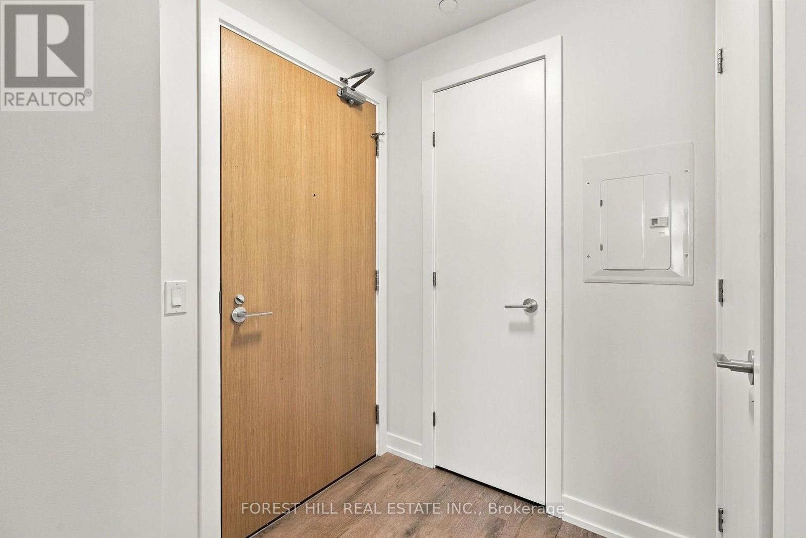 2611 - 5 MEADOWDALE ROAD, Vaughan (Vaughan Corporate Centre) — photo 2