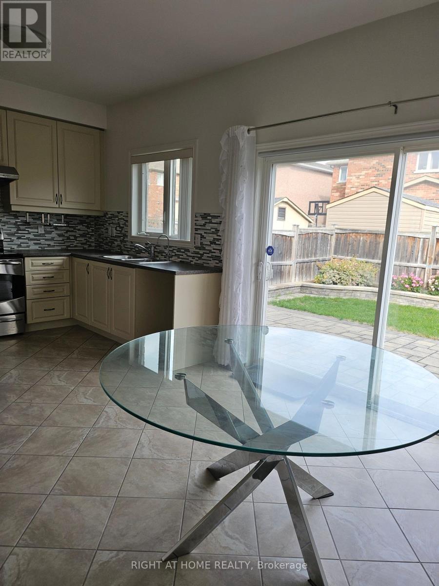 91 LANDSDOWN CRESCENT, Markham (Wismer) — photo 11