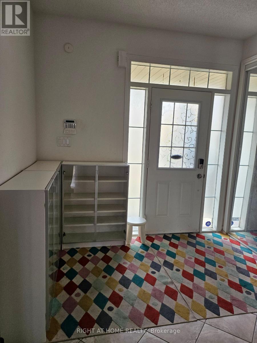 91 LANDSDOWN CRESCENT, Markham (Wismer) — photo 3
