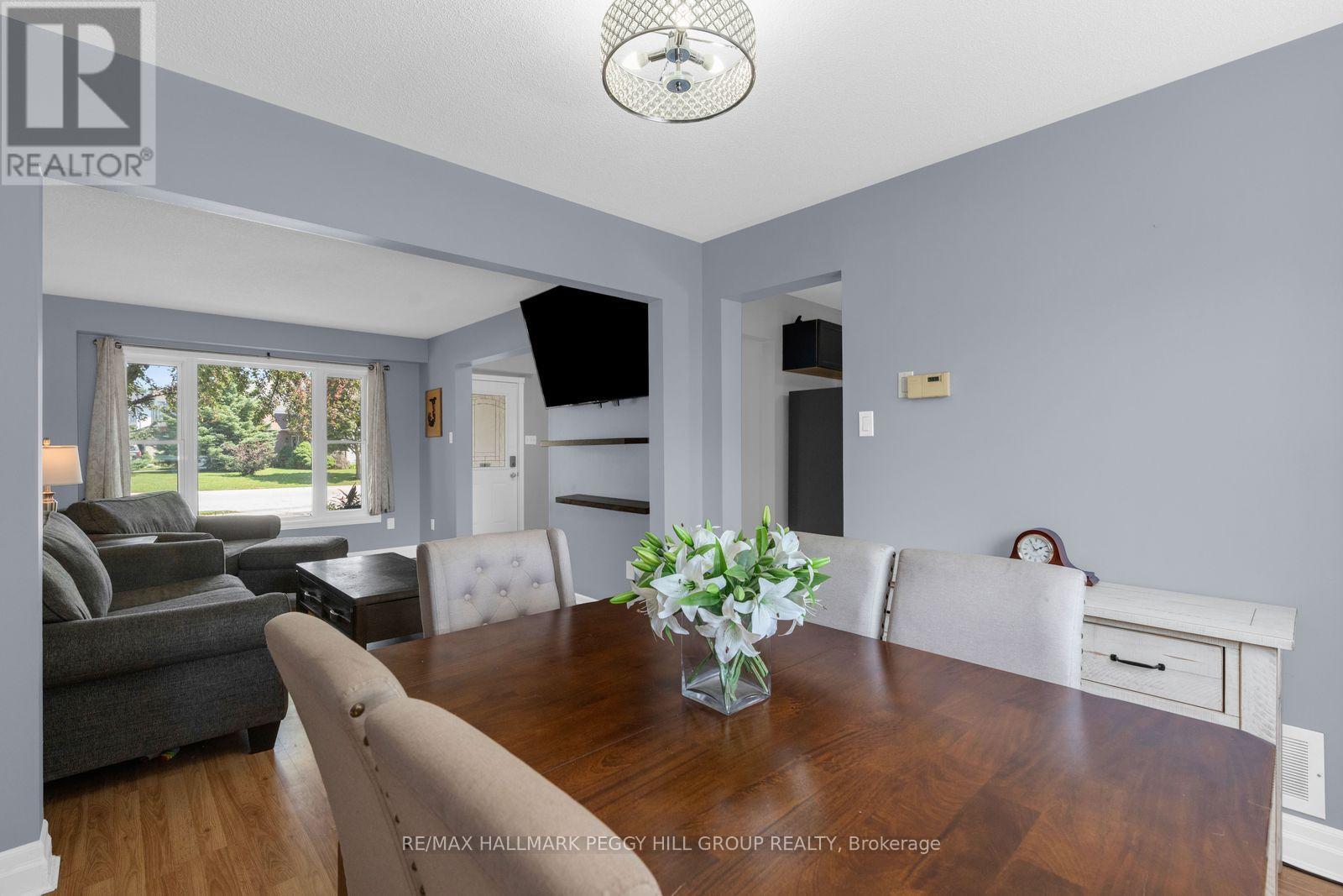 14 Copeman Crescent, Barrie photo 11