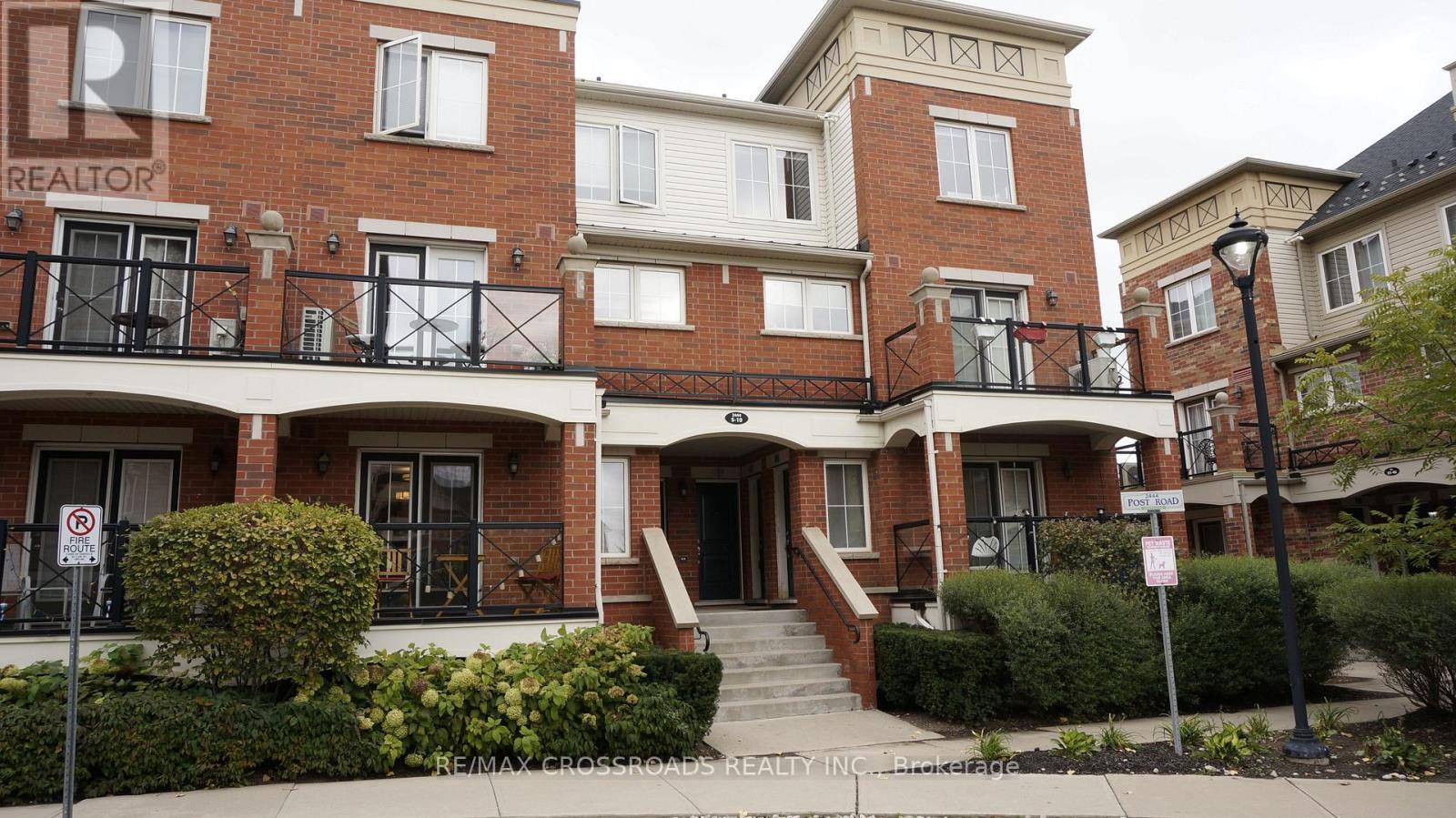 Photo of 2444 Post Road