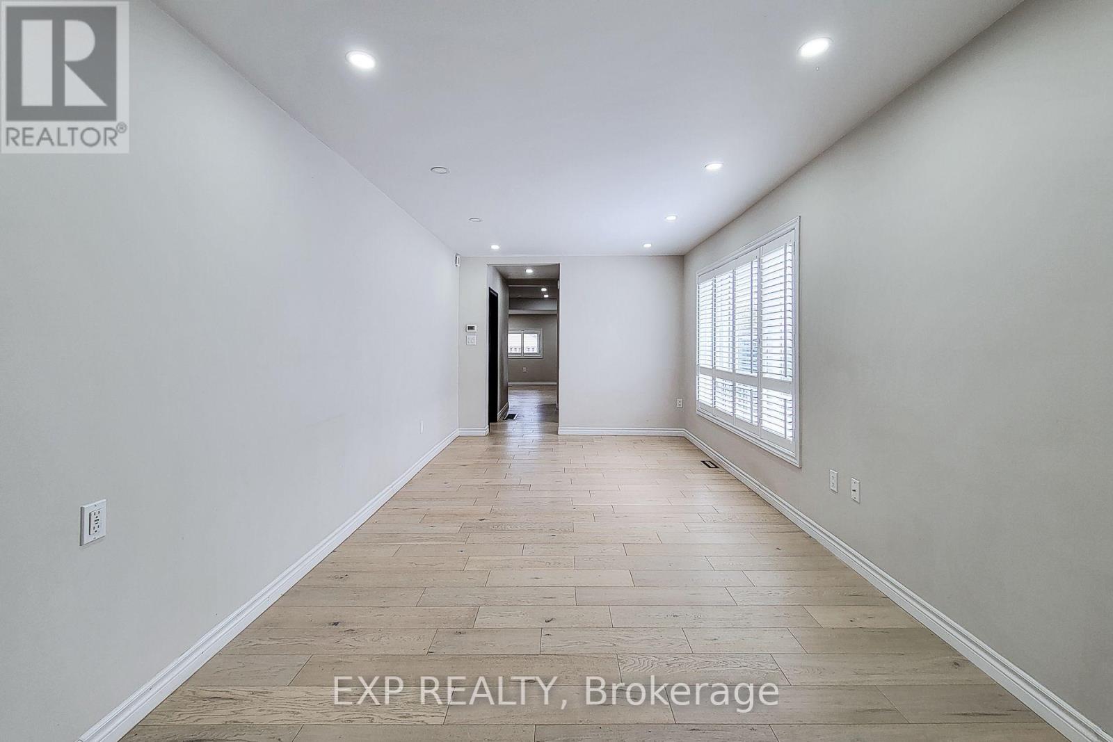 303 DEERE STREET, Welland (Lincoln/Crowland) — photo 7