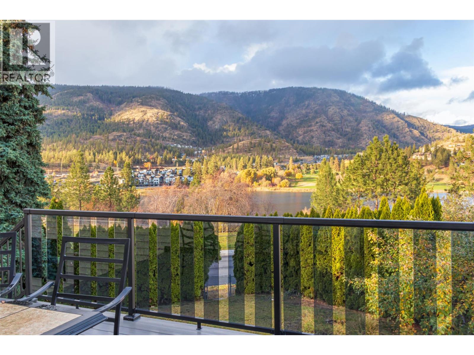  2970 Sandstone Drive, West Kelowna