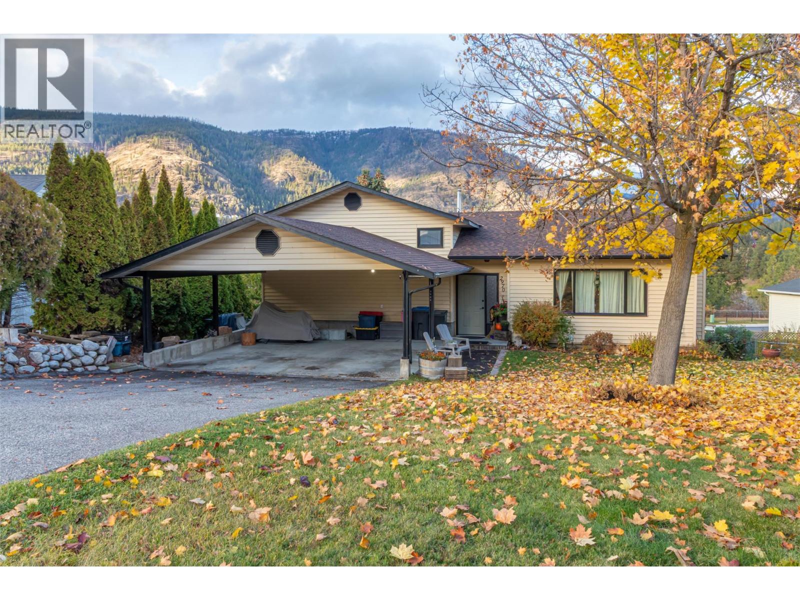  2970 Sandstone Drive, West Kelowna