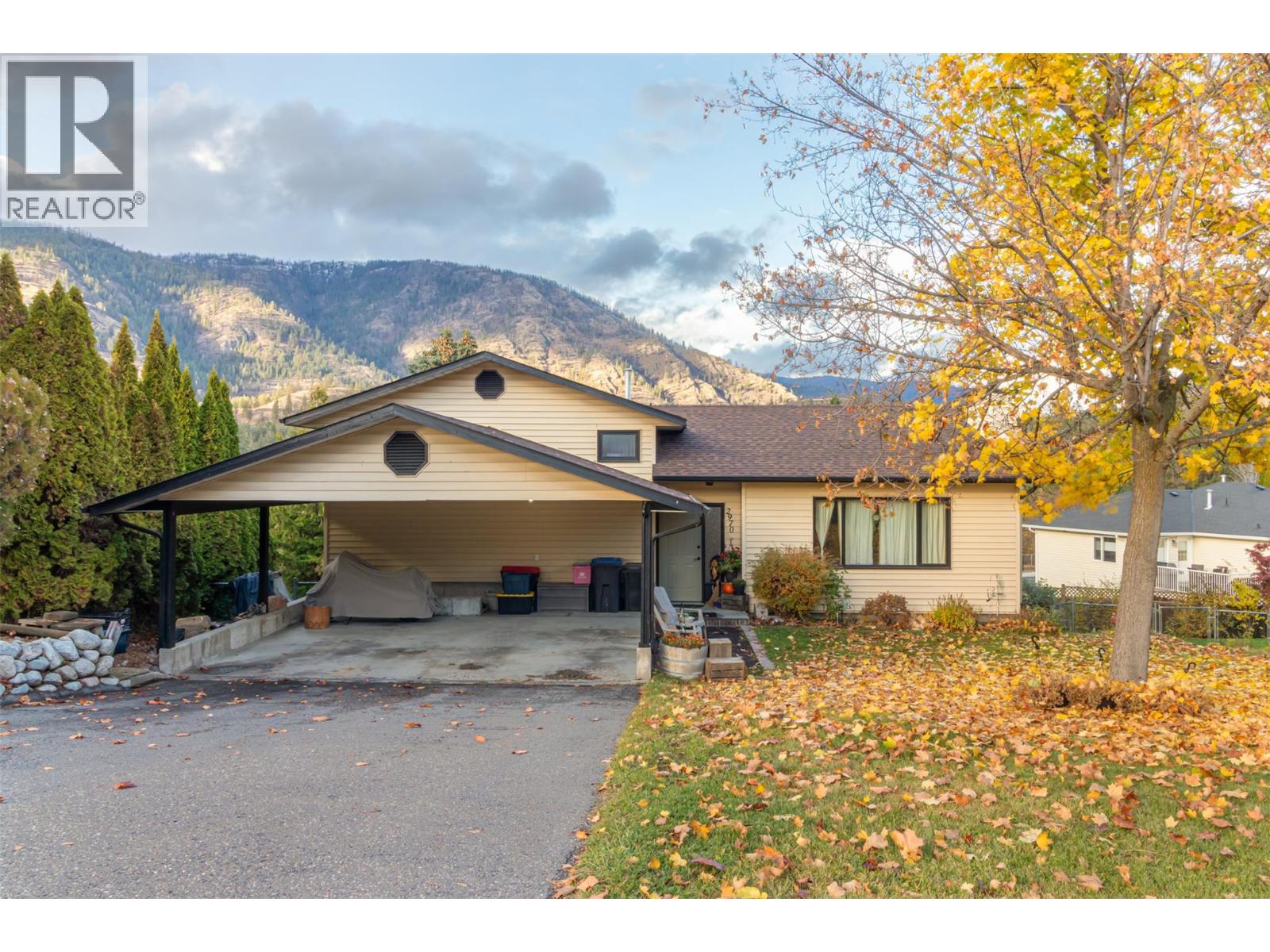 2970 Sandstone Drive, West Kelowna