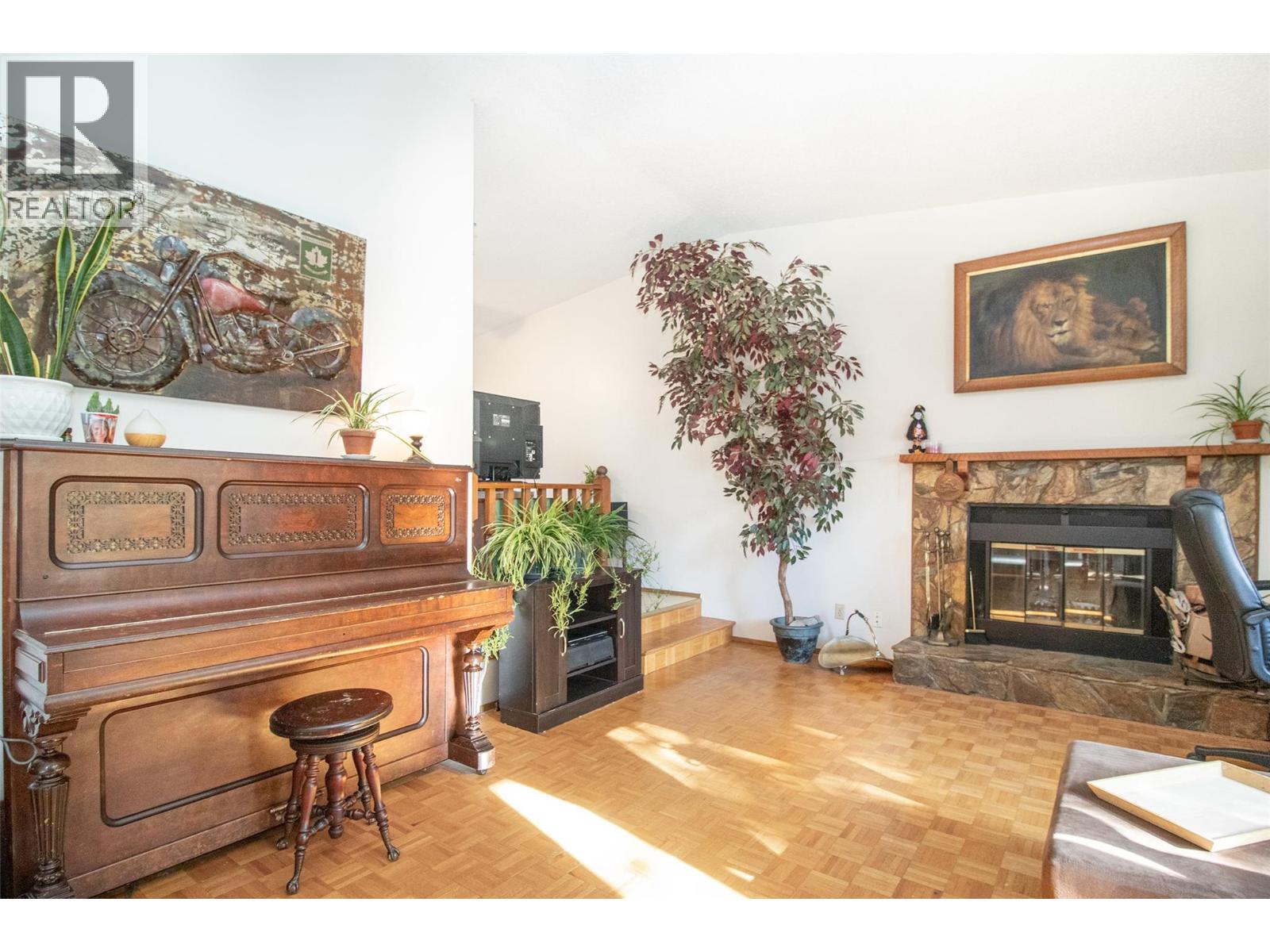 2970 Sandstone Drive, West Kelowna