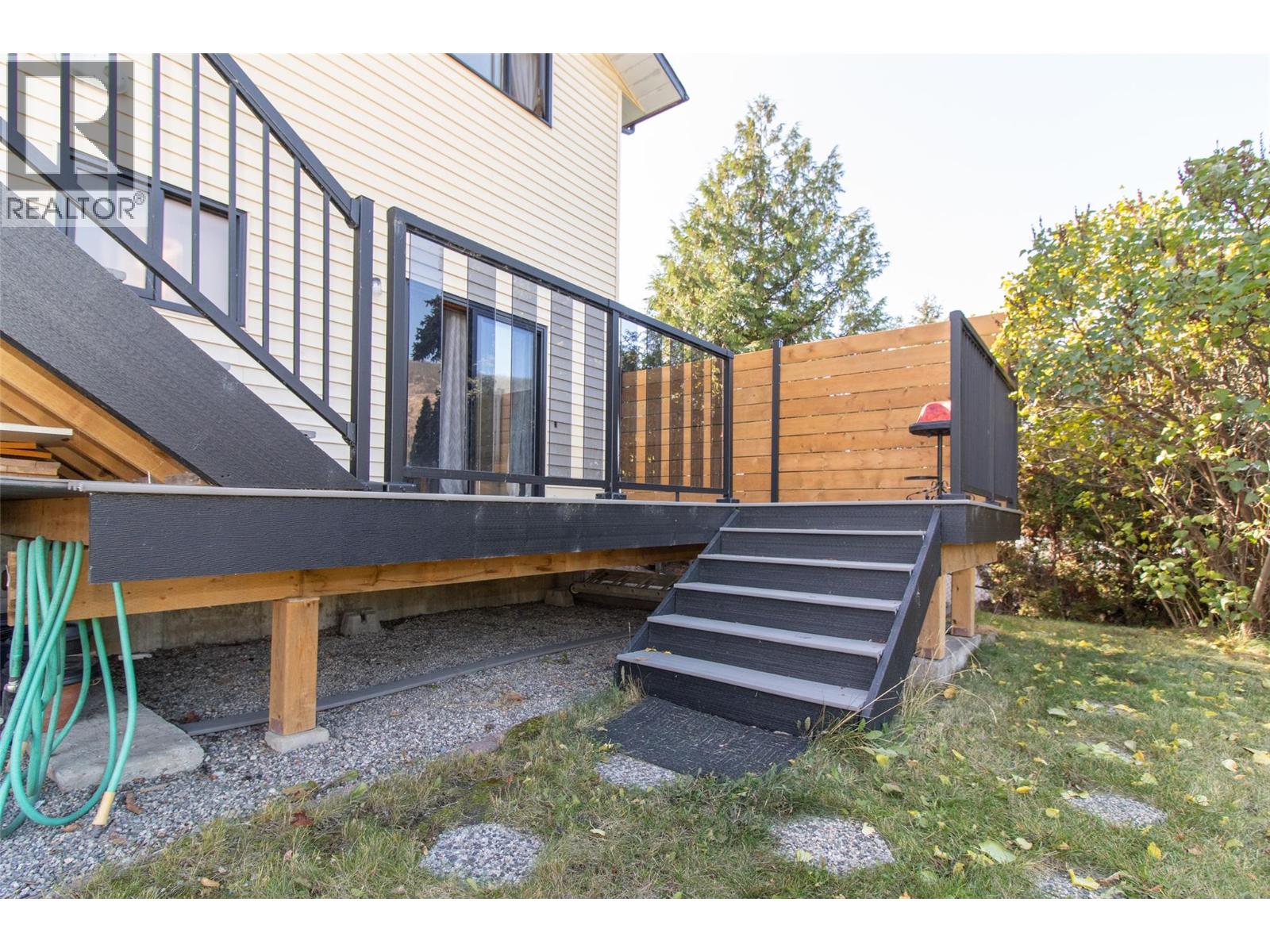  2970 Sandstone Drive, West Kelowna