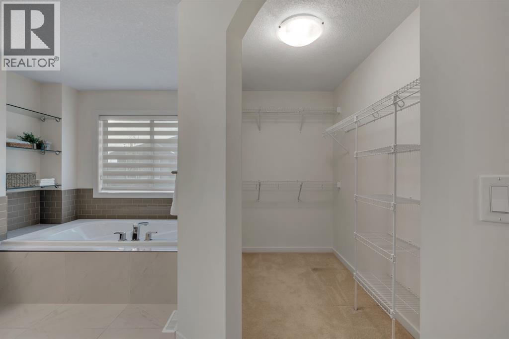 Property photograph 24 for MLS A2355171