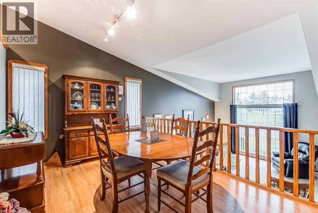 15 Parish Way NE, photo 9 of 46
