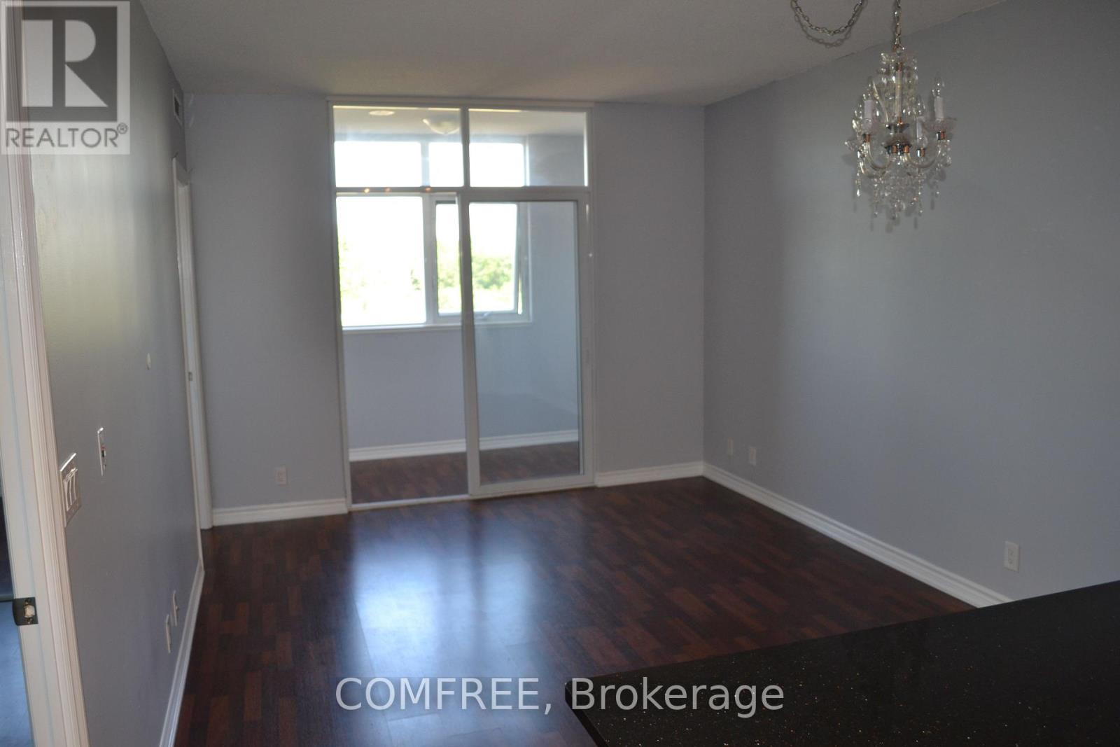 401 - 9235 JANE STREET, Vaughan (Maple) — photo 4