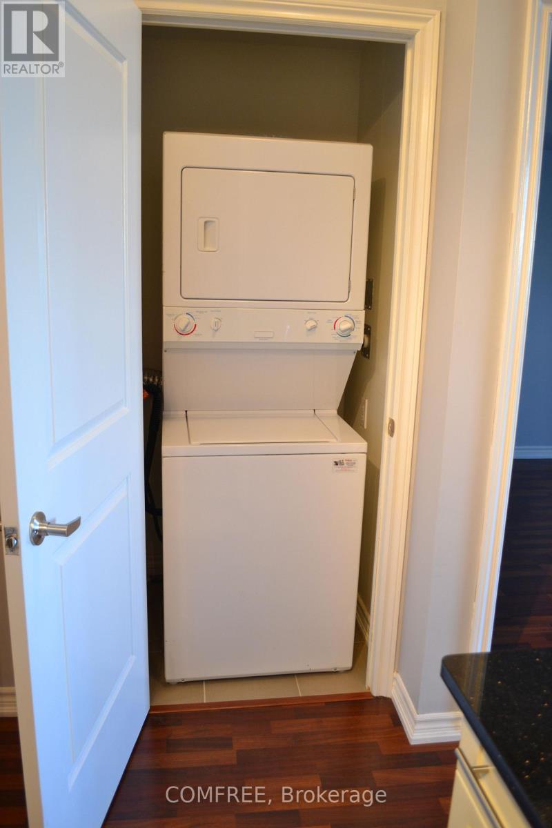 401 - 9235 JANE STREET, Vaughan (Maple) — photo 9