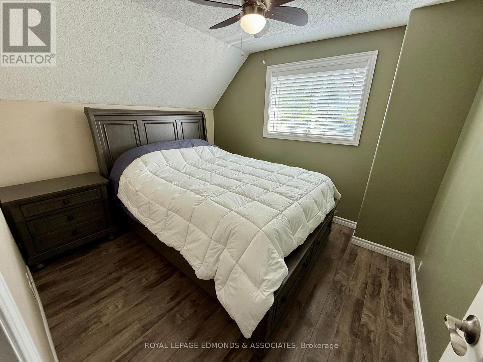 202 IRVING STREET, Pembroke — photo 12