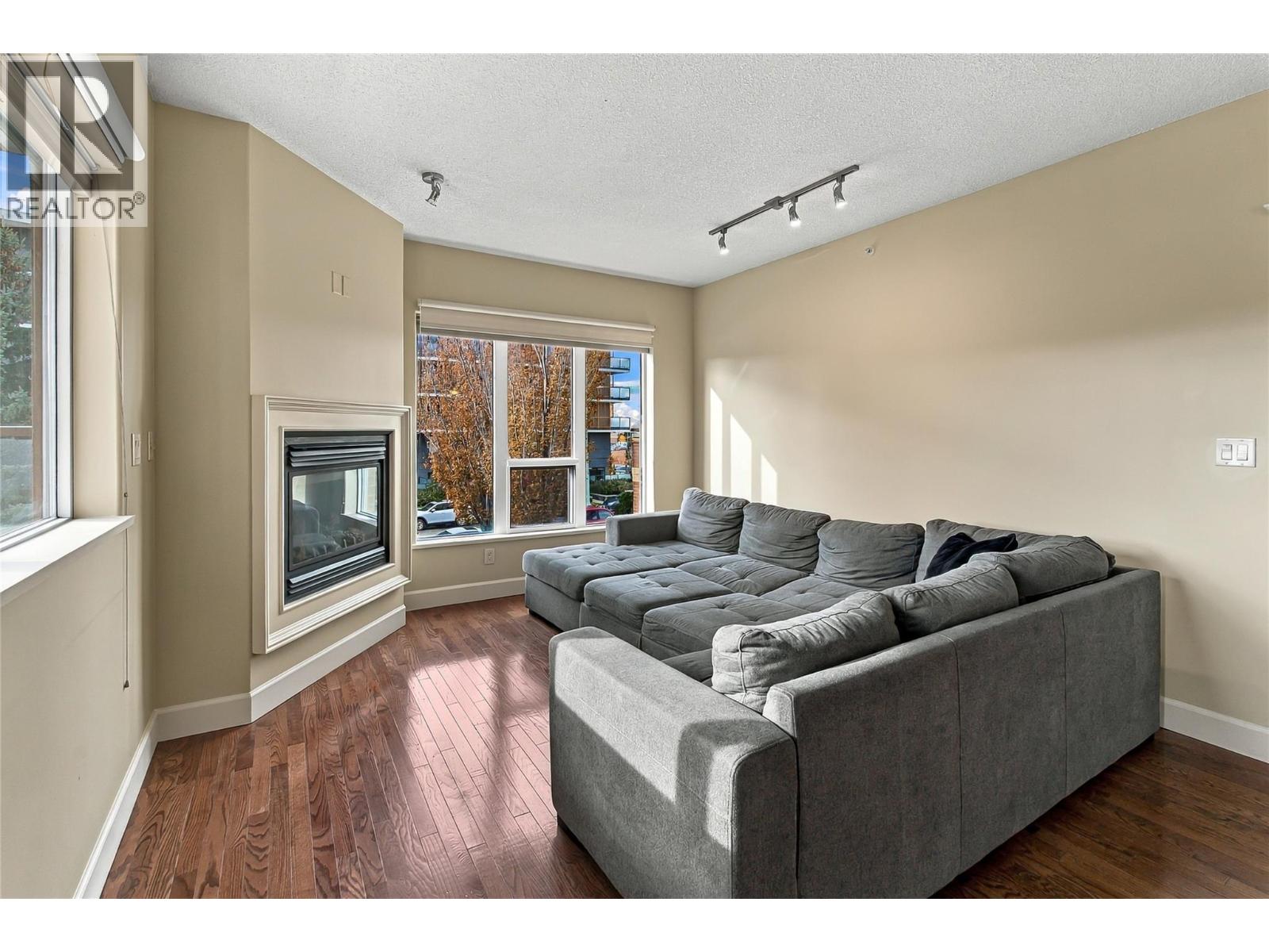 205 1947 Underhill Street, Kelowna