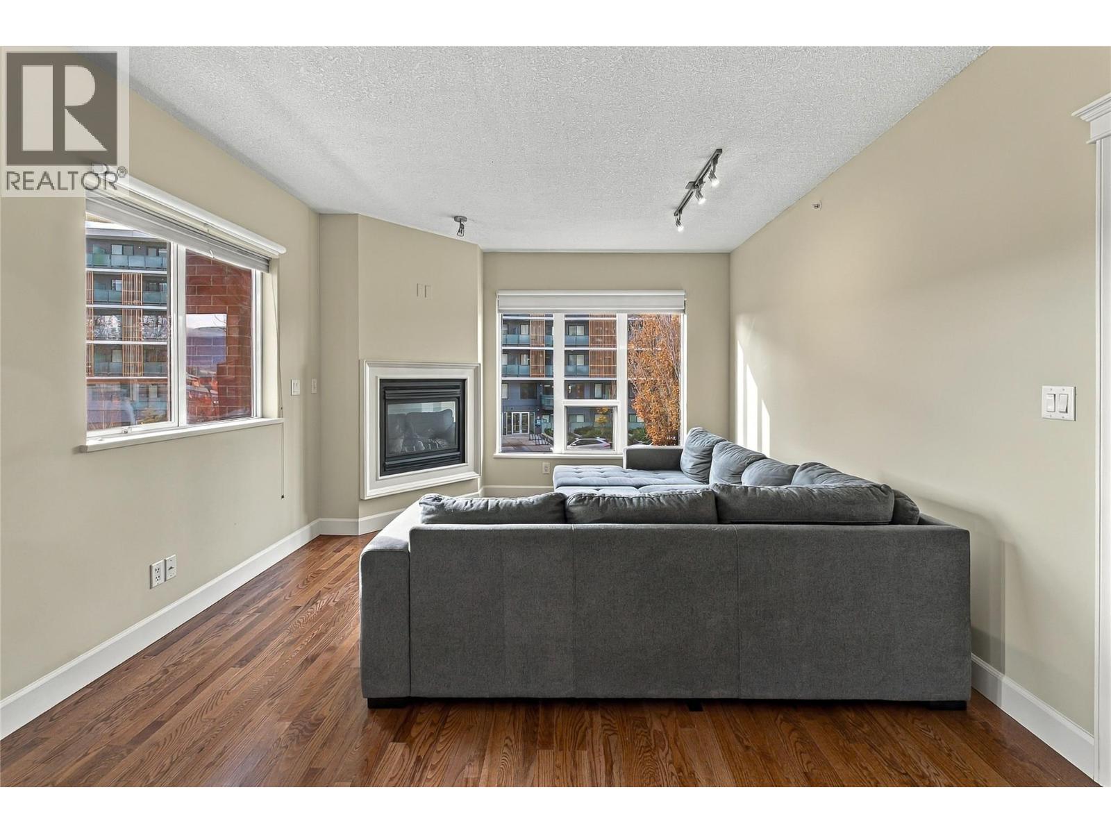 205 1947 Underhill Street, Kelowna
