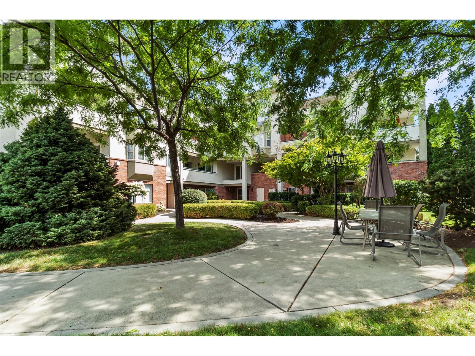 205 1947 Underhill Street, Kelowna