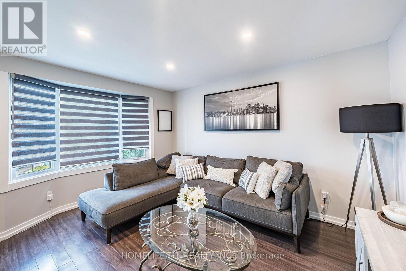 330 POMPANO COURT, Oshawa (Samac) — photo 5