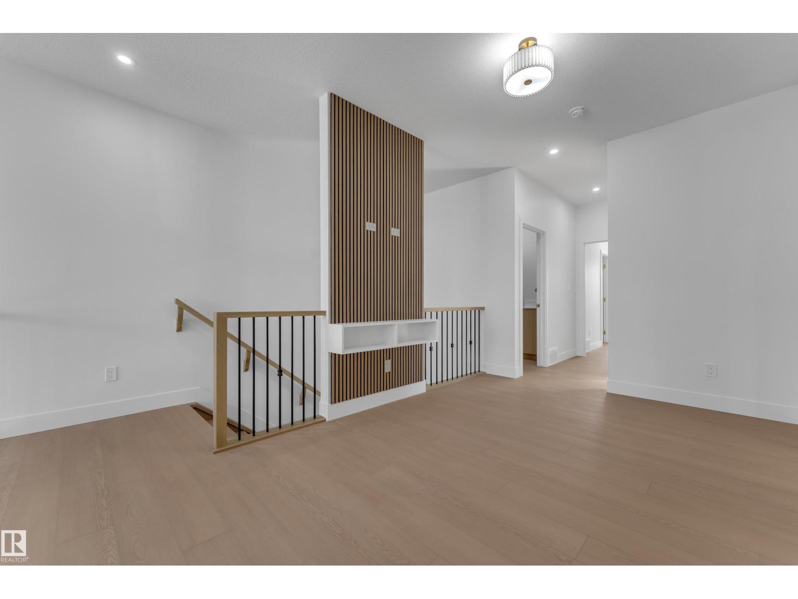 2972 8 Avenue SW, Edmonton — photo 24