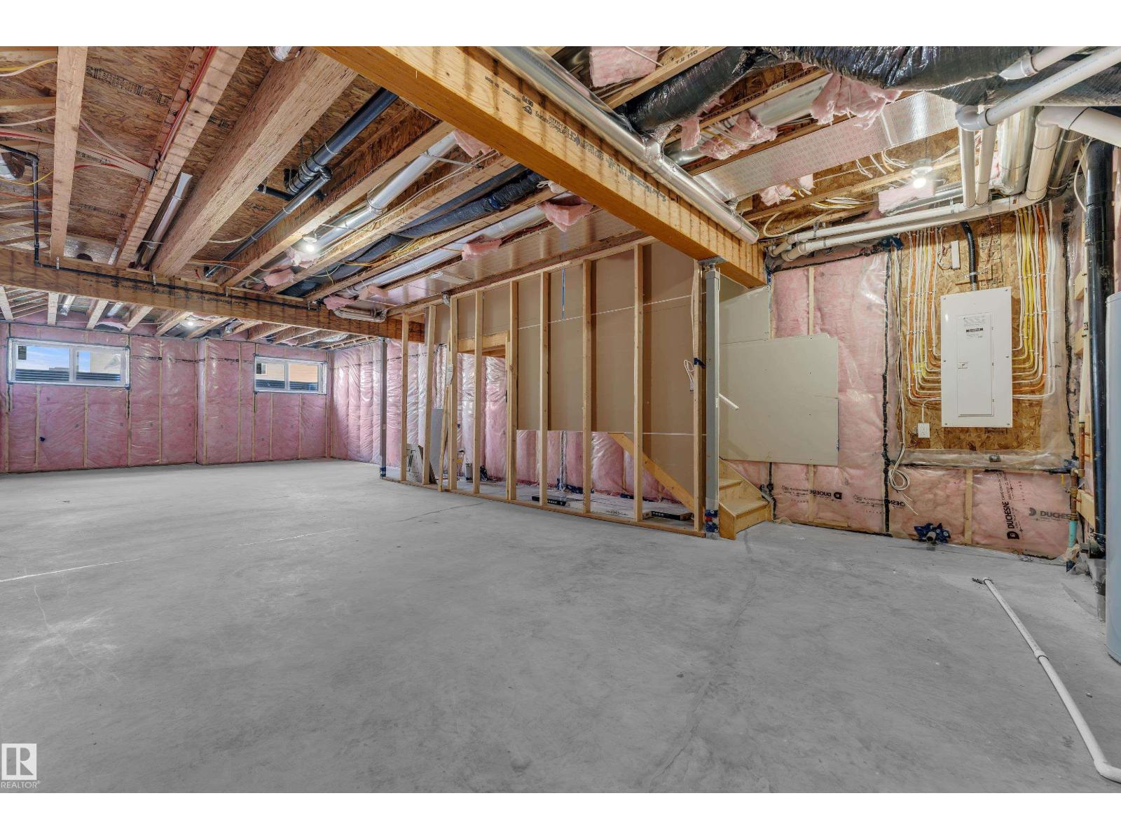 2972 8 Avenue SW, Edmonton — photo 36
