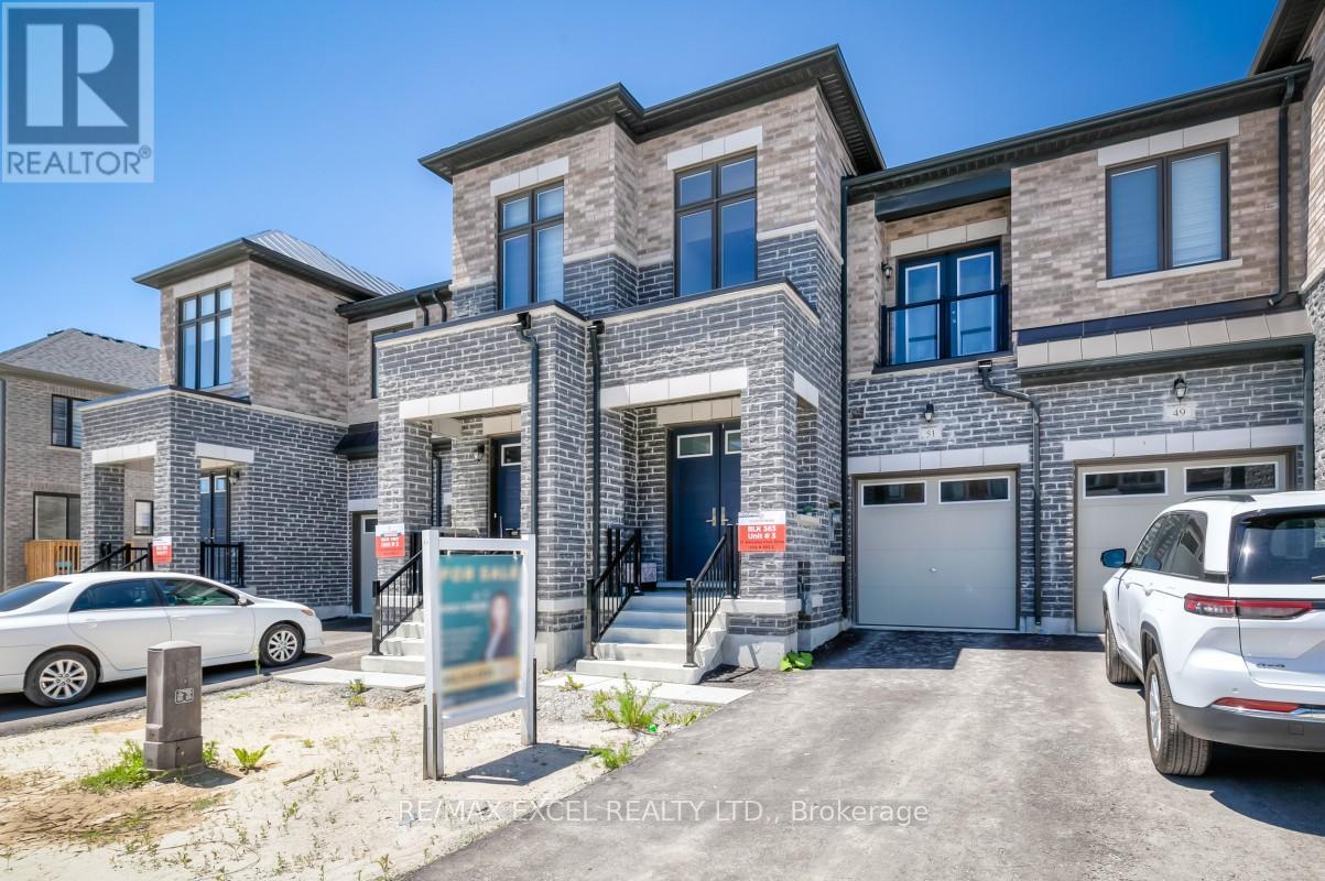 51 HERCULES CLUB DRIVE, Richmond Hill
