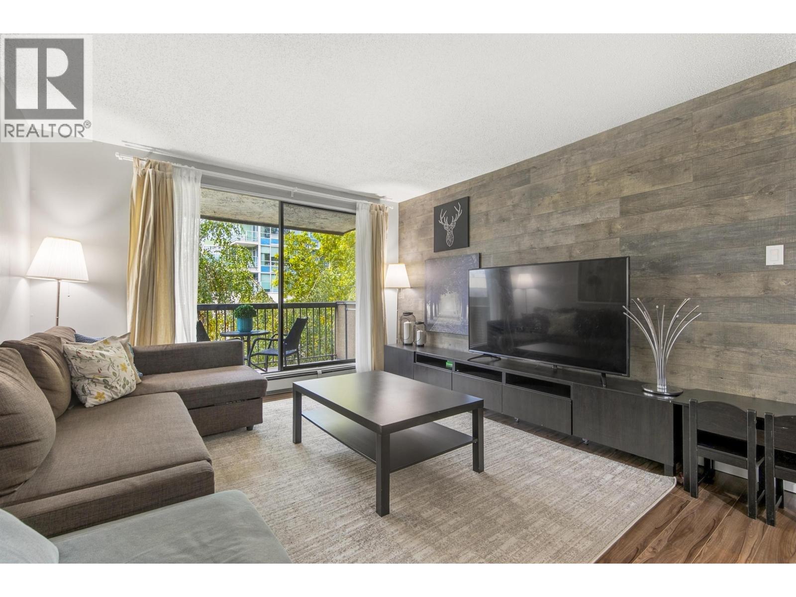 #303-8400 LANSDOWNE Road, Richmond