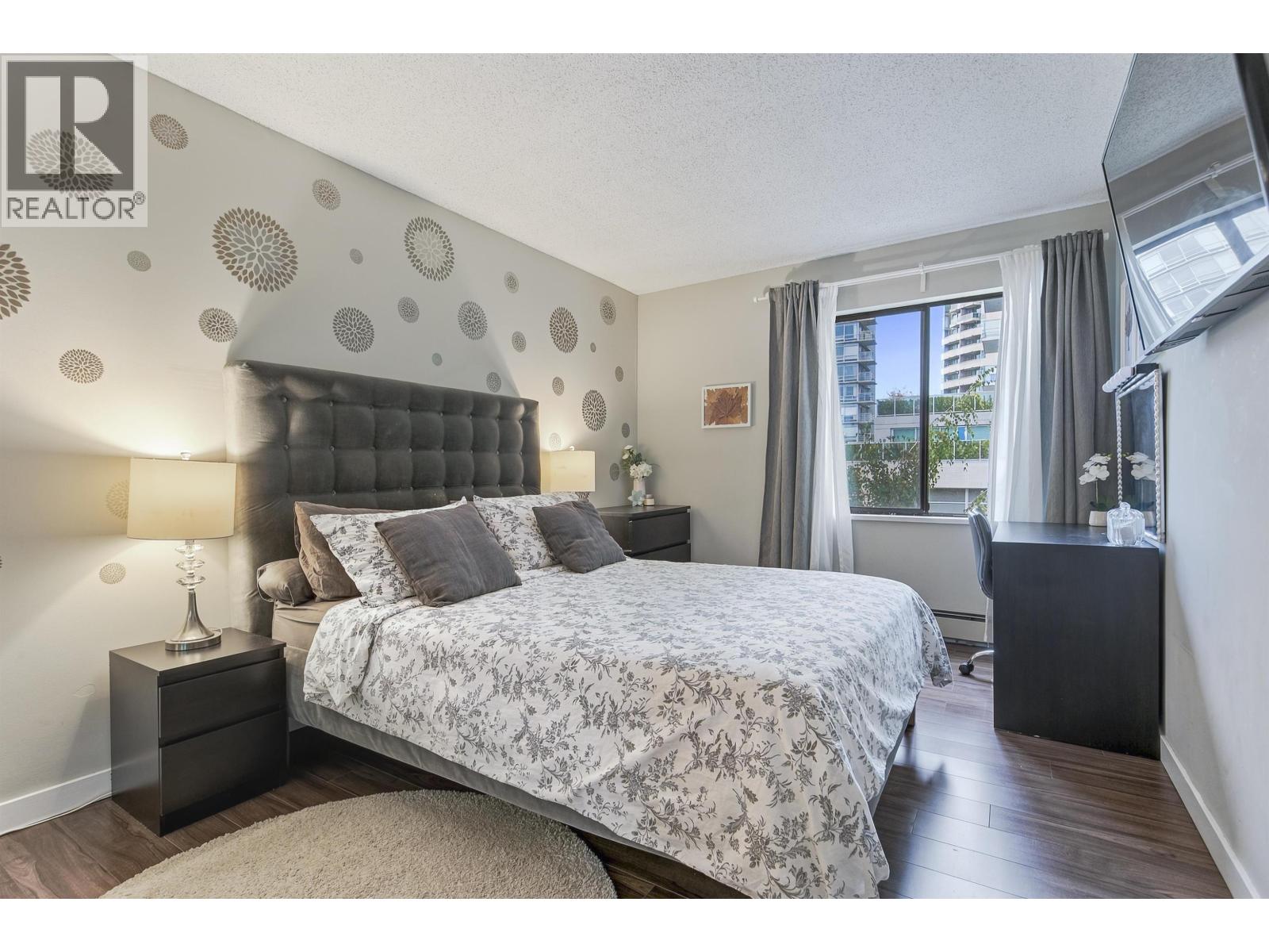 #303-8400 LANSDOWNE Road, Richmond