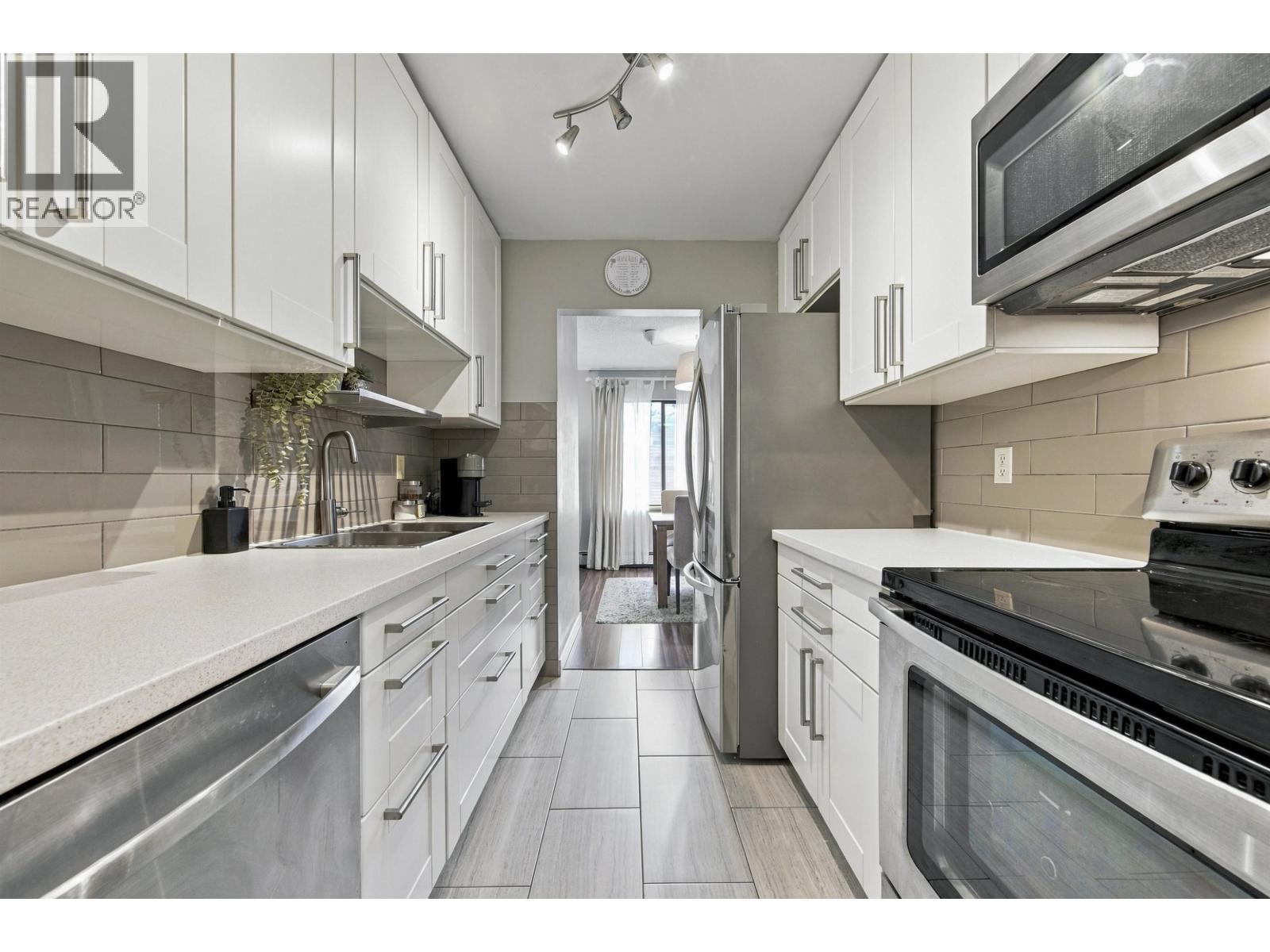 #303-8400 LANSDOWNE Road, Richmond