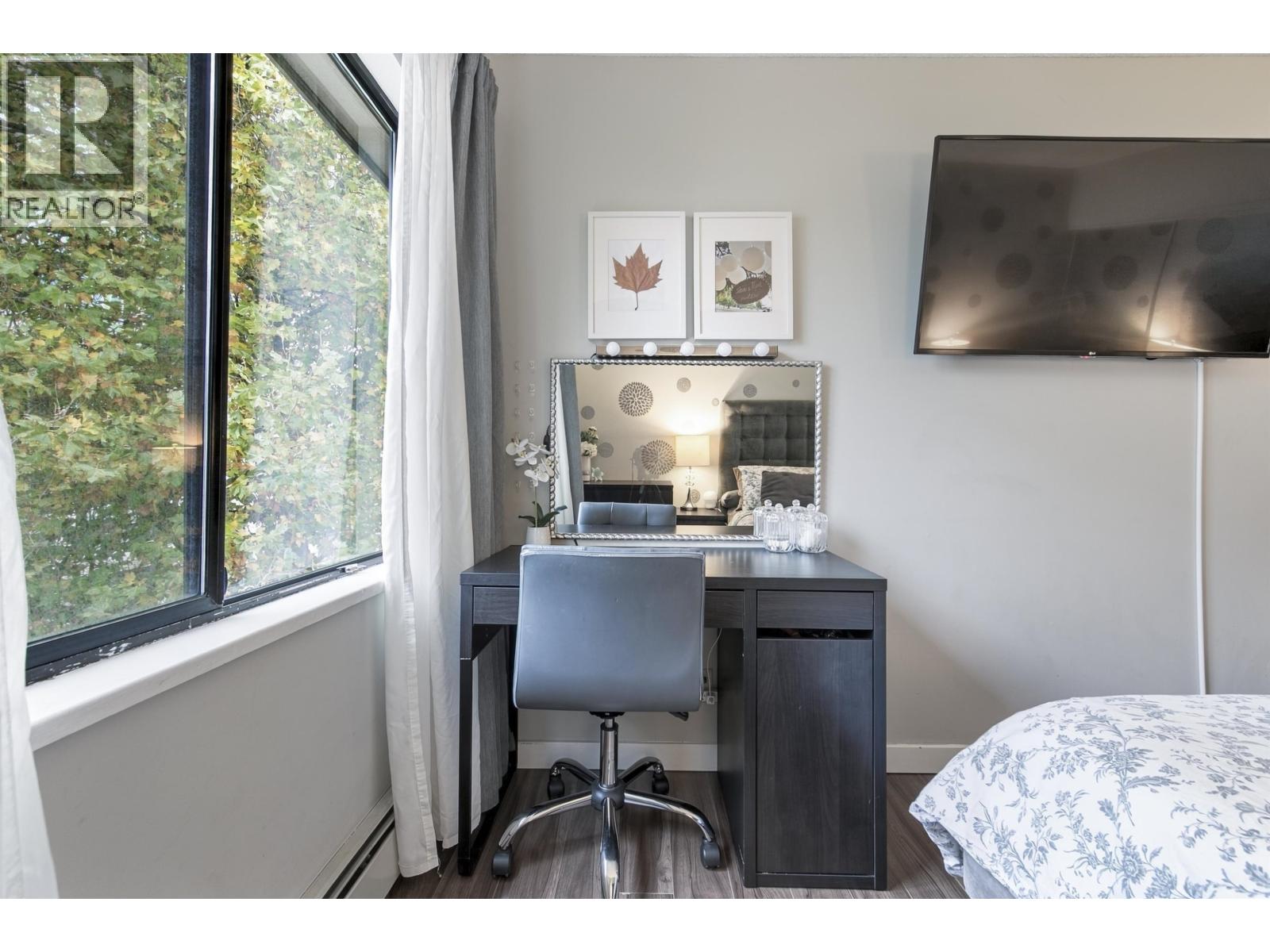 #303-8400 LANSDOWNE Road, Richmond