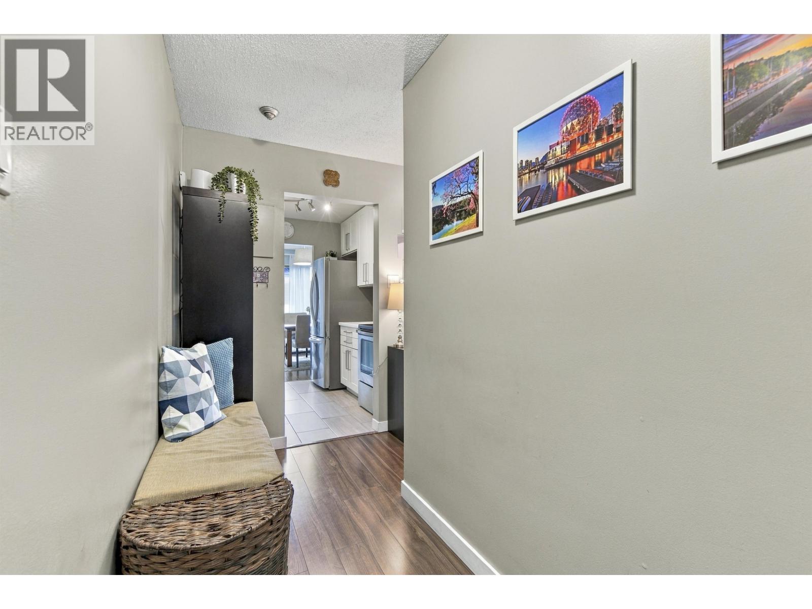 #303-8400 LANSDOWNE Road, Richmond