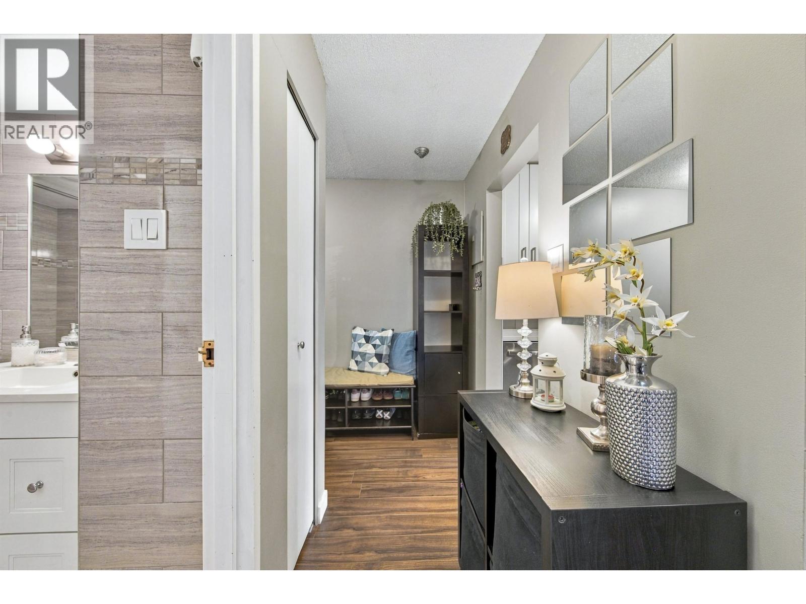 #303-8400 LANSDOWNE Road, Richmond